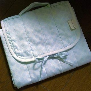 セリーヌ(celine)のセリーヌ オムツ替えパット(おむつ替えマット)