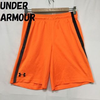 アンダーアーマー(UNDER ARMOUR)のアンダーアーマー ハーフパンツ スポーツウェア メッシュ オレンジ サイズM(ショートパンツ)