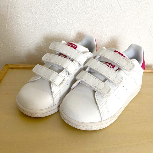 adidas(アディダス)のadidas ベビー/キッズ　スタンスミス　スニーカー　14㎝ キッズ/ベビー/マタニティのベビー靴/シューズ(~14cm)(スニーカー)の商品写真