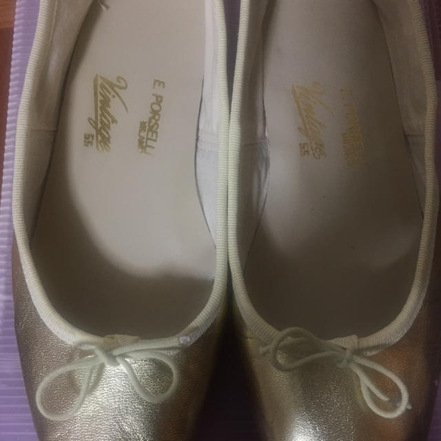 repetto(レペット)のポルセリ ゴールド バレエシューズ 38 レディースの靴/シューズ(バレエシューズ)の商品写真