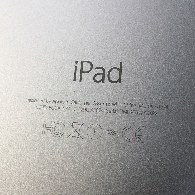 iPad(アイパッド)の【専用】ipad pro 9.7インチ スマホ/家電/カメラのPC/タブレット(タブレット)の商品写真