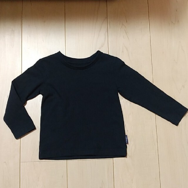 UNIQLO(ユニクロ)のUNIQLOレギンス・黒ロンT キッズ/ベビー/マタニティのキッズ服男の子用(90cm~)(パンツ/スパッツ)の商品写真