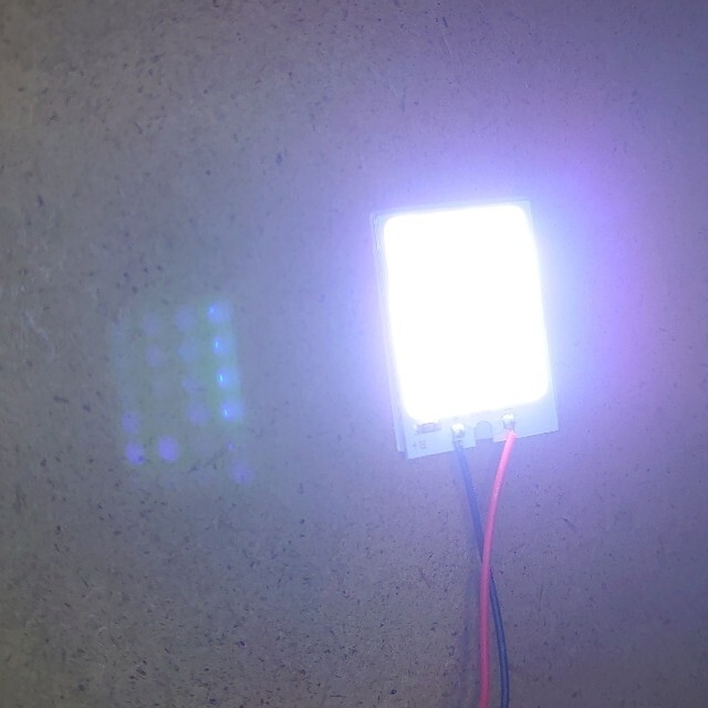 【24連】4個【48連】4個LED 12V(２種類のアダプター付)合計8個 自動車/バイクの自動車(汎用パーツ)の商品写真