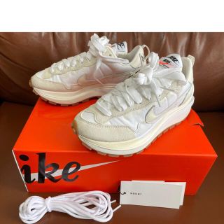 ナイキ(NIKE)のNike x sacai / VaporWaffle White 23cm(スニーカー)