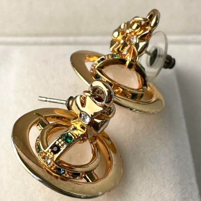 Vivienne Westwood ピアス ゴールド オーブ 大きめ