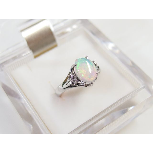 Pt900 オパール0.88ct ダイヤ0.05ct 指輪 11号