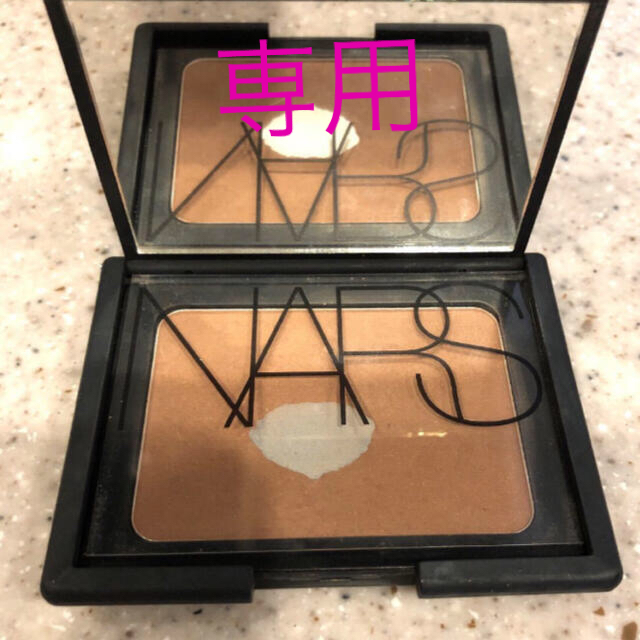 NARS(ナーズ)のあんひな様専用☆NARS ブロンズパウダー 大 8g 5102N☆ コスメ/美容のベースメイク/化粧品(フェイスカラー)の商品写真