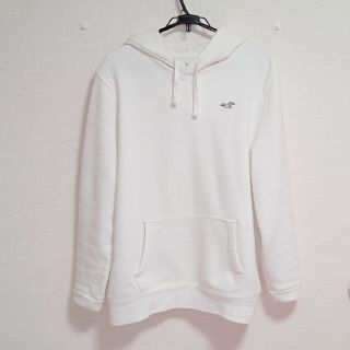 ホリスター(Hollister)のHollister ﾒﾝｽﾞﾌﾟﾙｵｰﾊﾞｰﾊﾟｰｶｰ ﾎﾜｲﾄ XL 送料無料(パーカー)