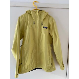 パタゴニア(patagonia)のパタゴニア　ナイロンジャケット　レディース　イエロー(ナイロンジャケット)