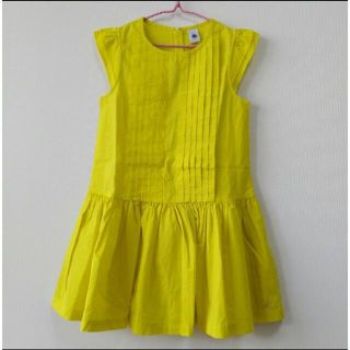 プチバトー(PETIT BATEAU)のPetite bateau ワンピース　8a128センチ(ワンピース)