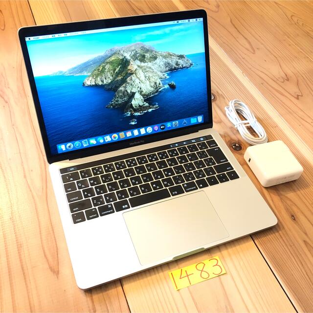 MacBook pro 13インチ 2016 タッチバー搭載モデル！