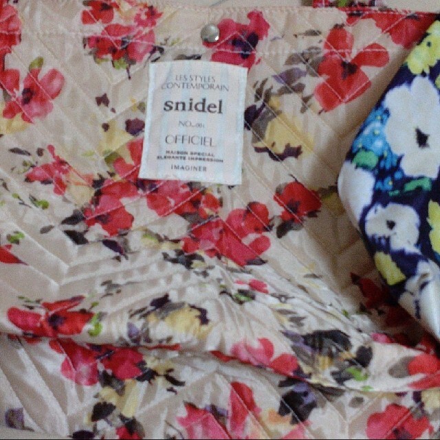 SNIDEL(スナイデル)のsnidel、スローブイエナ 花柄トートバッグセット レディースのバッグ(トートバッグ)の商品写真