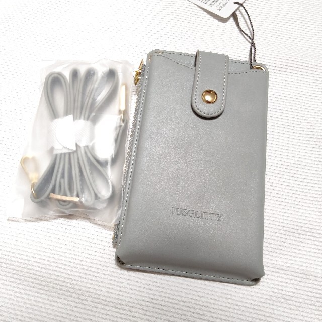 JUSGLITTY(ジャスグリッティー)の新品未使用 ジャスグリッティー ノベルティ スマホケース ミント レディースのバッグ(その他)の商品写真