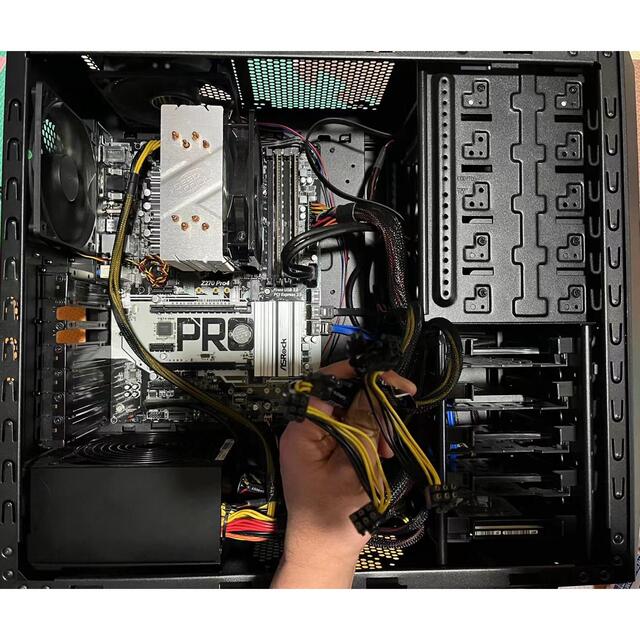 GALLERIAゲーミングPC美品/i7 7700K/メモリ16/SSD128 スマホ/家電/カメラのPC/タブレット(デスクトップ型PC)の商品写真