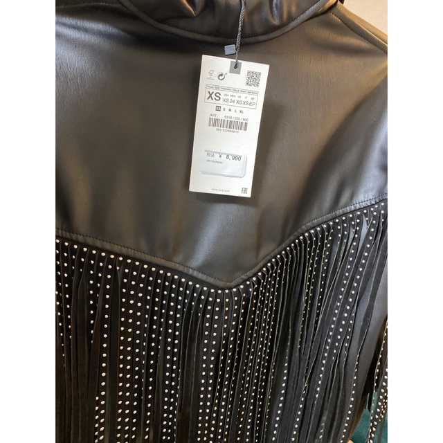 ZARA(ザラ)のZARA レザー風ジャケット　フリンジディテール メンズのジャケット/アウター(レザージャケット)の商品写真