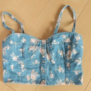 トップショップ(TOPSHOP)の花柄ビスチェ(キャミソール)