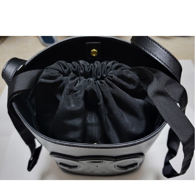 SORAKICHI様専用　トリオンフ　ショルダーバッグ　ブラック レディースのバッグ(ショルダーバッグ)の商品写真