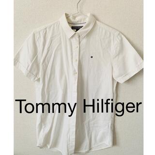 トミーヒルフィガー(TOMMY HILFIGER)のTommy Hilfiger レディース　半袖シャツ(シャツ/ブラウス(半袖/袖なし))