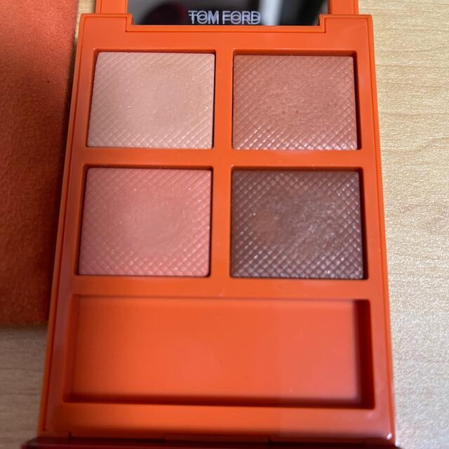 最安値得価 TOM FORD アイシャドウ ビターピーチ BP01ベル ド ぺシュ