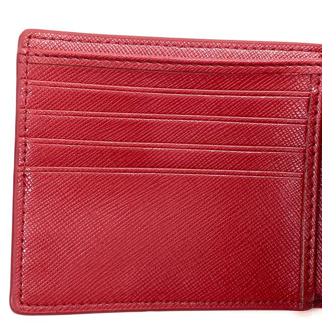 高級感たっぷり 本革 コードバン風 二つ折り財布 赤 メンズのファッション小物(折り財布)の商品写真