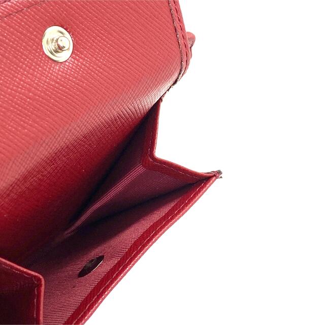 高級感たっぷり 本革 コードバン風 二つ折り財布 赤 メンズのファッション小物(折り財布)の商品写真