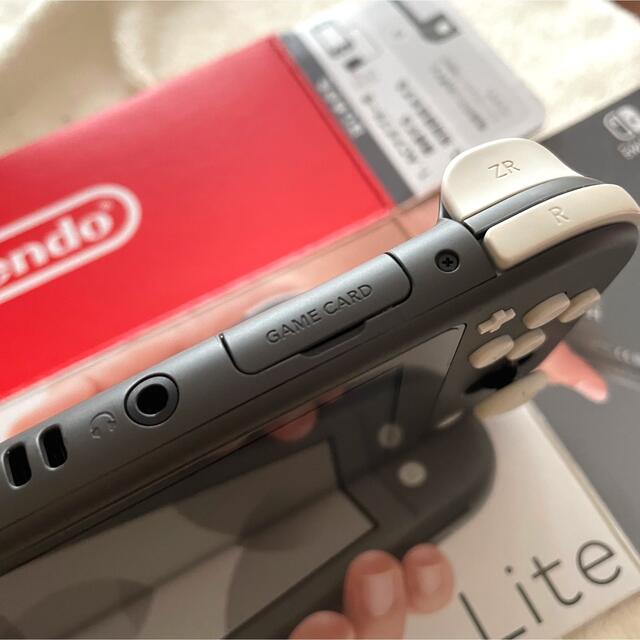 Switch LITE 4