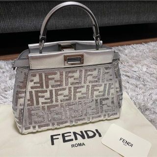 フェンディ(FENDI)の激レア⭐︎FENDI ピーカブー ニッキーミナージュ コラボ(ハンドバッグ)