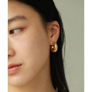 トゥデイフル(TODAYFUL)の【美品】TODAYFULチャンキーフープピアス(SIlver925)アクセサリー(ピアス)