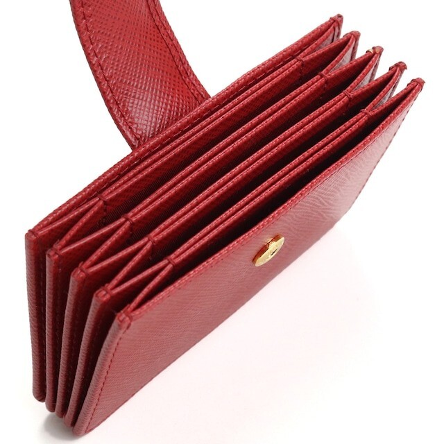 新品NEW PRADA 1MC211 QWA F068Z FUOCO レッド系の通販 by ITUKL shop|プラダならラクマ - PRADA カードケース 新作在庫