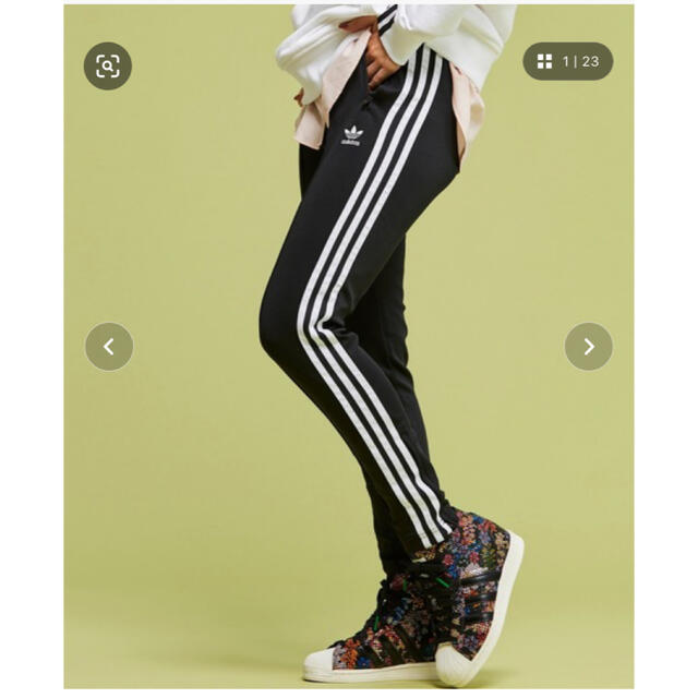 adidas(アディダス)のadidas original トラックパンツ スポーツ/アウトドアのトレーニング/エクササイズ(その他)の商品写真