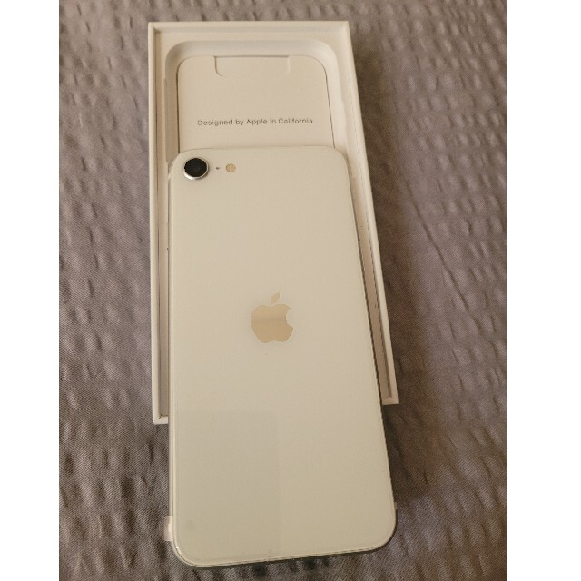 iphone se第2世代 White 64 GB sim フリーのサムネイル