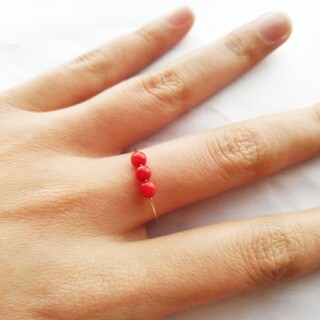 【天然石リング】赤珊瑚　ワイヤーリング　指輪　14号　15号　3月誕生石　華奢(リング(指輪))