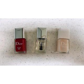 ディオール(Dior)の2個(ネイルトップコート/ベースコート)