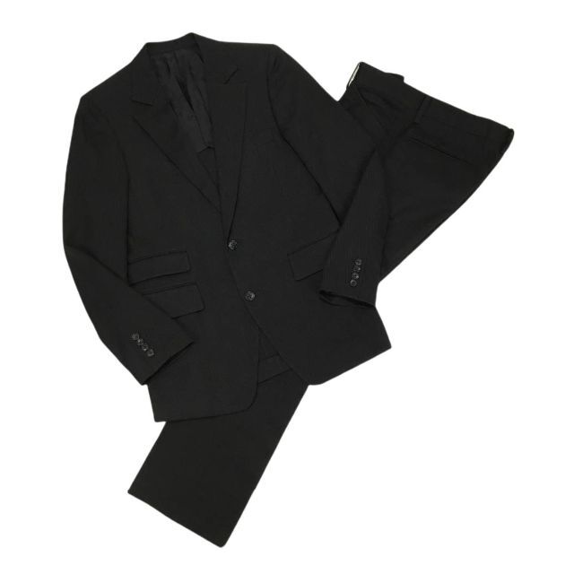 5351 POUR LES HOMMES(ゴーサンゴーイチプールオム)の5351 POUR LES HOMMESプールオムヘアラインストライプスーツ黒 メンズのスーツ(セットアップ)の商品写真