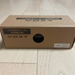 トヨタ(トヨタ)のVOXY 1/30色　見本ミニカー　トヨタ(ミニカー)