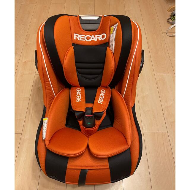 RECARO チャイルドシート　ゼロセブン　オレンジ　レカロ