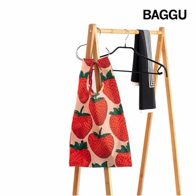 BAGGU(バグゥ)の【BAGGU】ストロベリー ベビー いちご baby バグー レディースのバッグ(エコバッグ)の商品写真