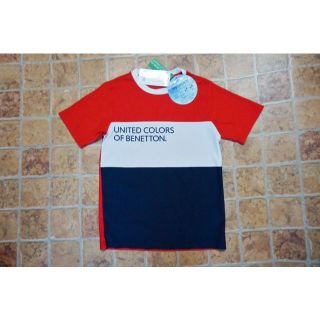 ベネトン(BENETTON)の【新品未使用】 ベネトン キッズ 140 半袖Tシャツ　カラフル　スポーツ(Tシャツ/カットソー)