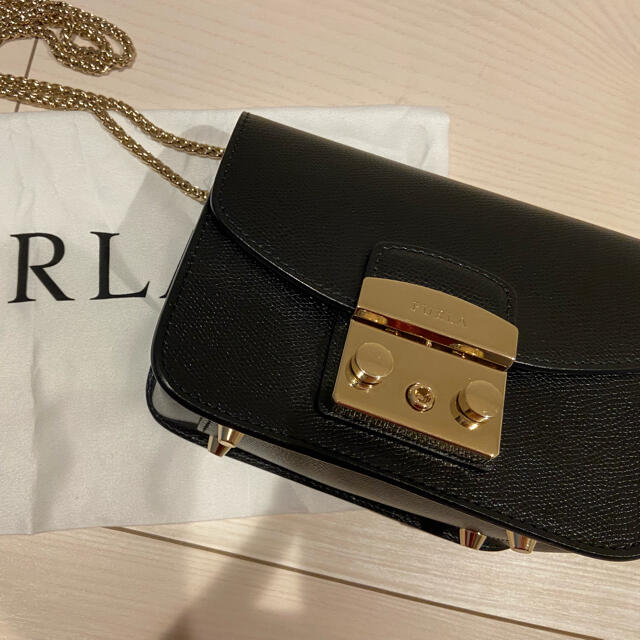 FURLA メトロポリス　週末限定9800円