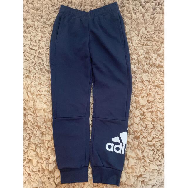 adidas(アディダス)の【adidas 】アディダス　スウェット　パンツ　150cm キッズ/ベビー/マタニティのキッズ服男の子用(90cm~)(パンツ/スパッツ)の商品写真