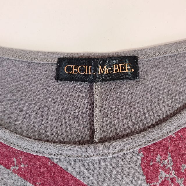 CECIL McBEE(セシルマクビー)の【CECIL McBEE】ユニオンジャック ビック ロングカットソー レディースのトップス(カットソー(長袖/七分))の商品写真