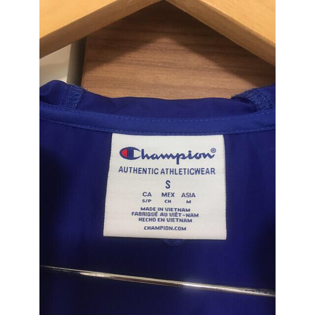 Champion(チャンピオン)のパッカブル ハーフジップフード 防水ジャケット メンズのジャケット/アウター(ナイロンジャケット)の商品写真