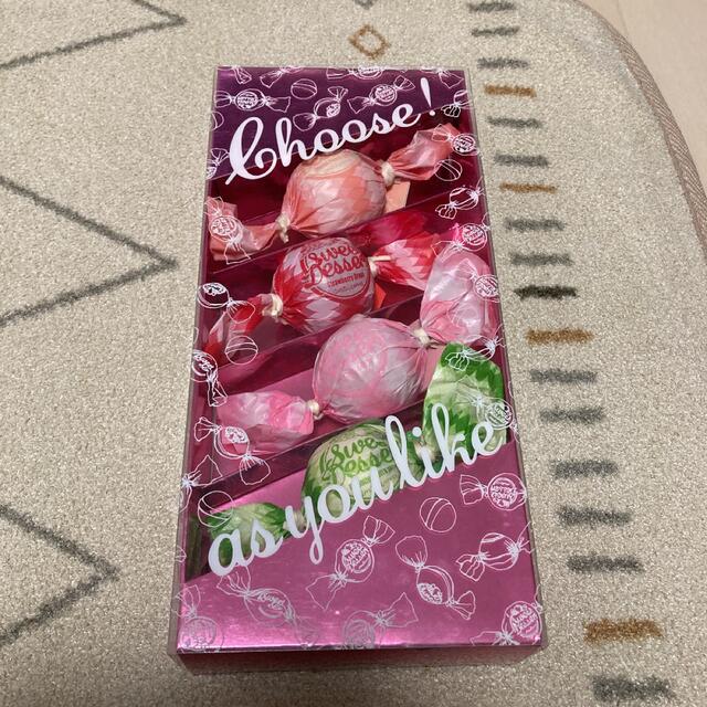 アマイワナ 4粒ギフトセット ピンク コスメ/美容のボディケア(入浴剤/バスソルト)の商品写真