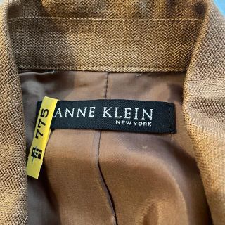 アンクライン(ANNE KLEIN)のジャケット(テーラードジャケット)