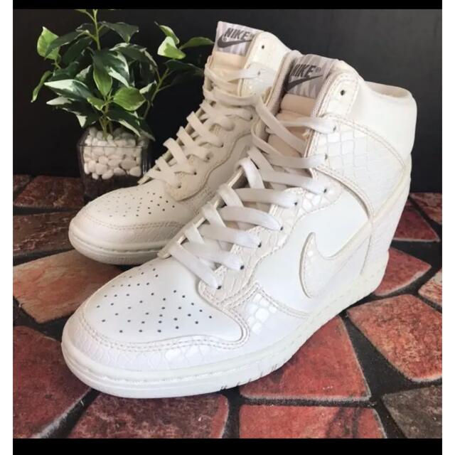 新品♡■NIKE■コートレガシー２４㎝