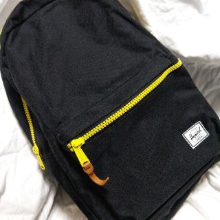 ハーシェル(HERSCHEL)のHerschel　男女兼用　イエロー×ブラック　バックパック　リュック(リュック/バックパック)