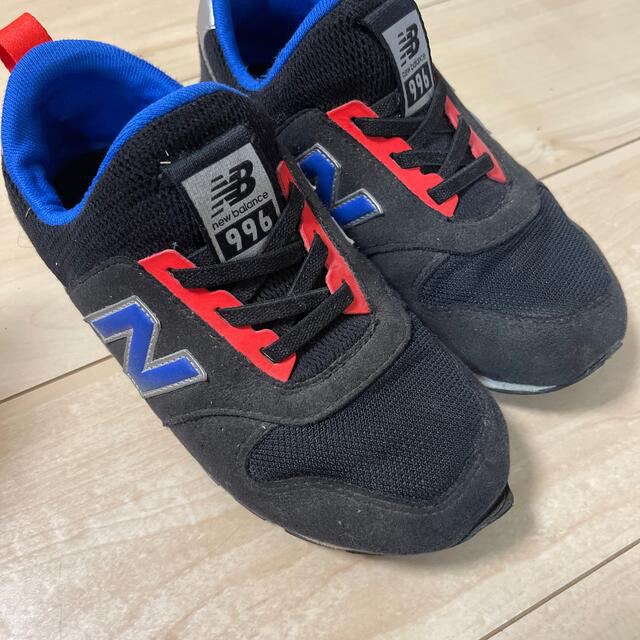 New Balance(ニューバランス)のpoko様専用ニューバランス・20.5cm キッズ/ベビー/マタニティのキッズ靴/シューズ(15cm~)(スニーカー)の商品写真