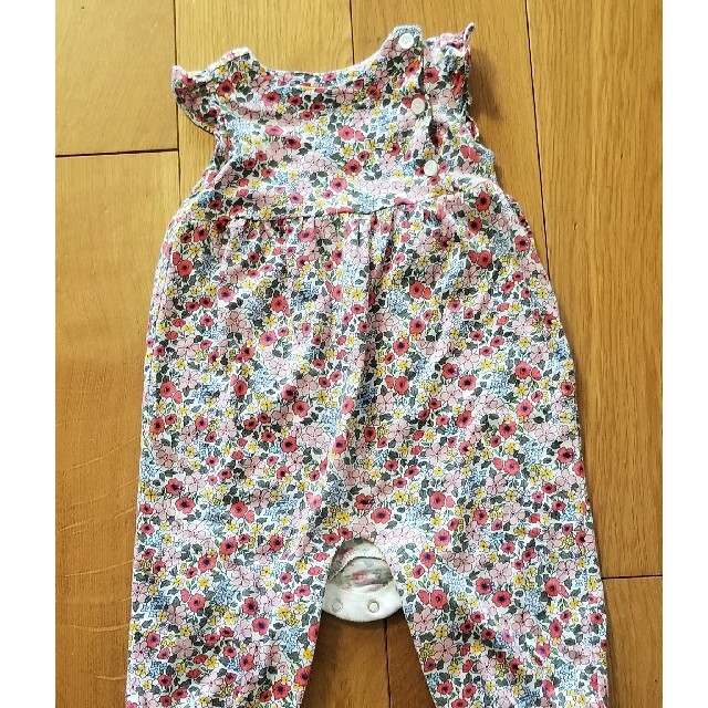 babyGAP(ベビーギャップ)のbaby GAP　ロンパース キッズ/ベビー/マタニティのベビー服(~85cm)(ワンピース)の商品写真