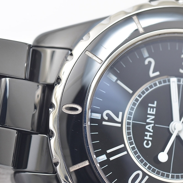 CHANEL(シャネル)のシャネル J12 38mm 黒文字盤 ブラックセラミック オートマ H0685 メンズの時計(腕時計(アナログ))の商品写真