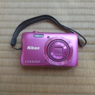 ニコン(Nikon)のNikon デジタルカメラ COOLPIX S3700(コンパクトデジタルカメラ)